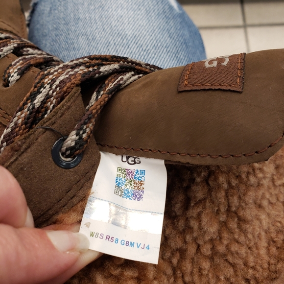 UGG Ashton Addie Tipped Waterproof Boot Dark Earth - Picture 10 of 10